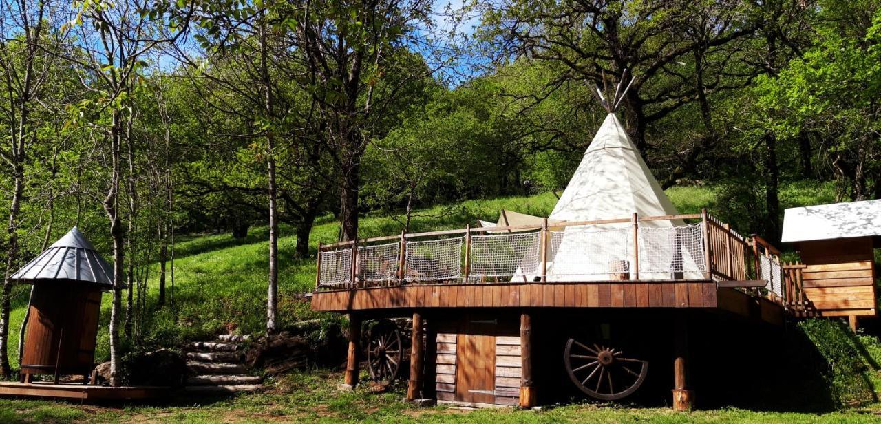 Hotel Le Tipi A Marie, Deconnectez- Vous !!! à Cambounes Extérieur photo