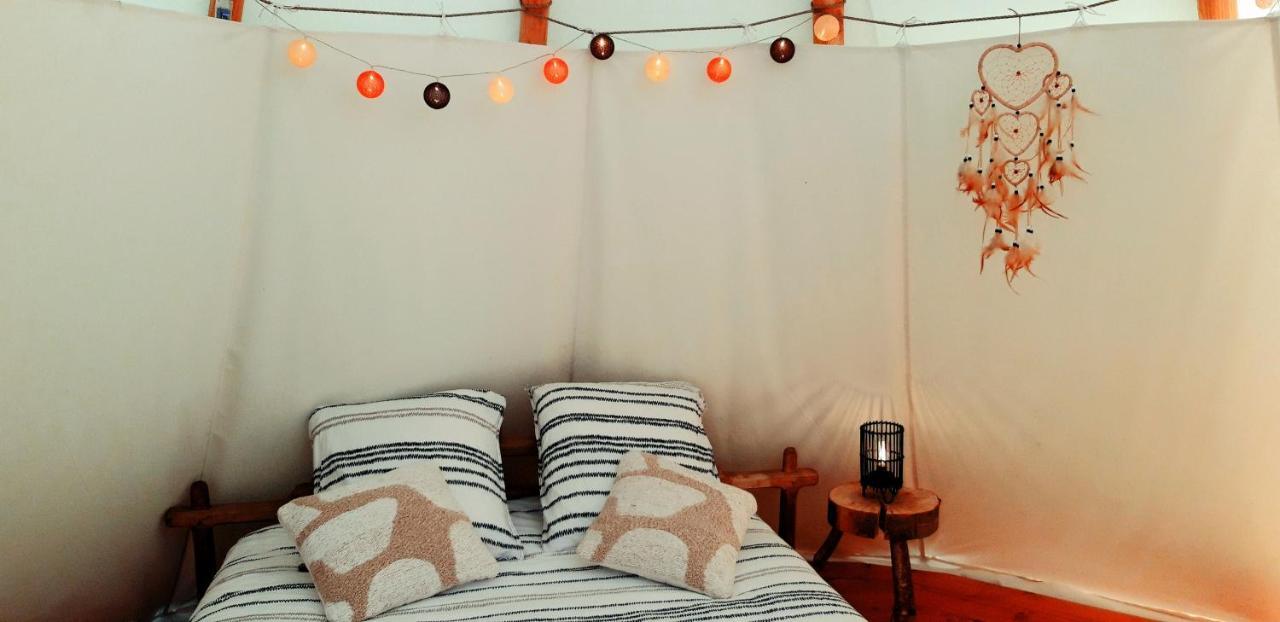 Hotel Le Tipi A Marie, Deconnectez- Vous !!! à Cambounes Extérieur photo